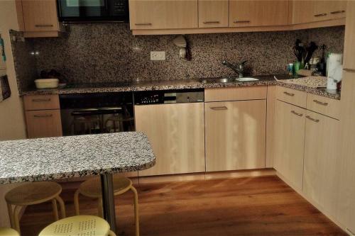 Konyha, Fairy housing unit at 10 minutes drive from Lugano in Grancia