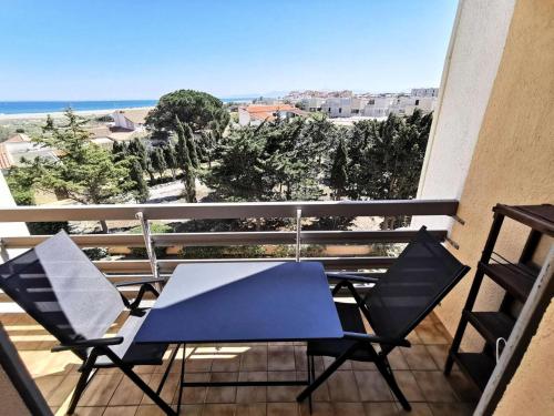 Résidence Le Carlton - Appartement deux pièces cabine 4 couchages à Port Leucate. Réf: 2CAR_331AC MAE-2271, Leucate