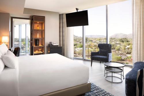 King Studio Suite - Mountain View image 1