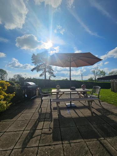 Facilities, Farnaught Farmhouse Apartment, Lough Rynn, Mohill in Mohill