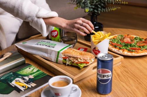 Fontana Slavija Apartman 80m2 - image 10