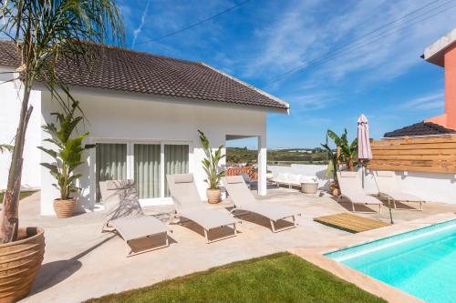 Retreat Villa, Hot tub, BBQ, Лиссабон