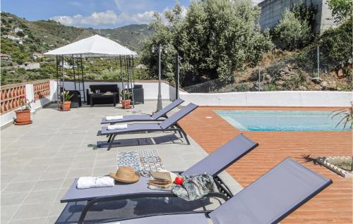 Awesome home in Torrox w/ Outdoor swimming pool WiFi and Outdoor swimming pool - image 5