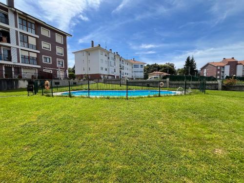 Peldbaseins, Casita con patio y piscina entre el mar y montañas (Casita con patio y piscina entre el mar y montanas) in Voto