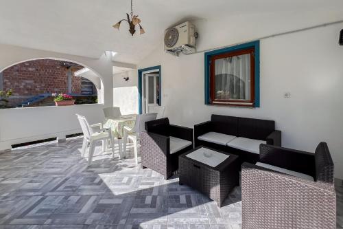 Two-Bedroom Apartment Standard image 2