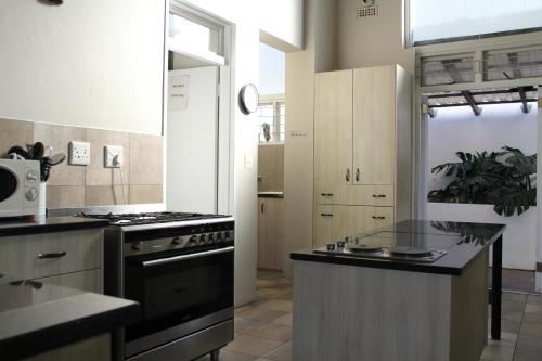 Olive Grove Guesthouse – Cape Town