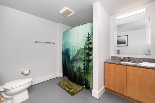 New Industrial Loft Space on River and Bike Trail thumb 2