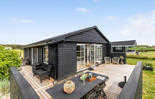  3 Bedroom Amazing Home In Ebeltoft in Ebeltoft