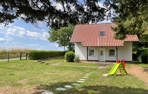 Awesome Home In Angermnde-herzsprung With Kitchen