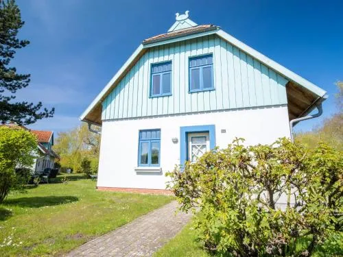 Ferienhaussiedlung Strandperlen Weidenhof 6b (Typ IX) in Wustrow, Deutschland