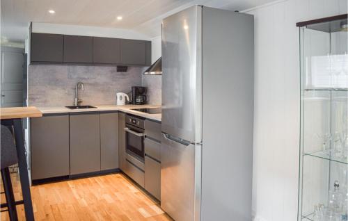 kuchnia, Gorgeous Home In Borgholm With Wifi in Borgholm