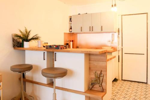 Cosy apartment at the gates of Paris - Tap to explore photos