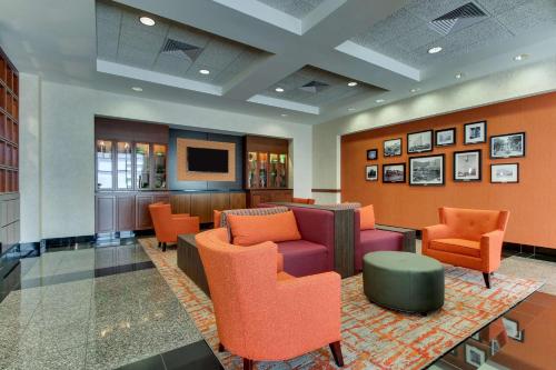 Drury Inn & Suites Meridian