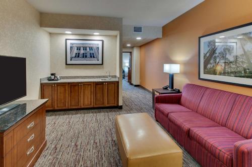 Drury Inn & Suites Meridian