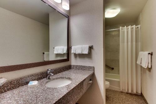 Drury Inn & Suites Meridian