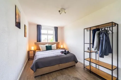 MAGDEBURG STAY MS12 Dodendorfer 88 - Nahe Uni Klinik - 2 Schlafzimmer - Smart TV - Schlafsofa -Voll ausgestattet in Magdeburg, Deutschland