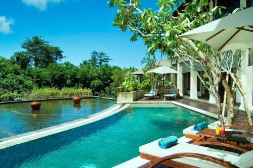 Dendalion 4 BR Private Pool Villa JU16