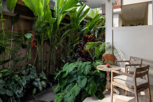 Deluxe Double or Twin Room with Garden View image 6