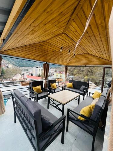 景觀, Borjomi inn in 博爾若米