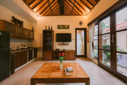 Medewi Bay Retreat in Negara