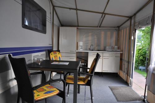 Mietwohnwagen Ostsee-Campingplatz Kagelbusch in Schashagen