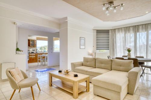 Iekārtas, Villa G&K, An Enchanting Secluded Retreat by MindYourVilla in Kalpaki