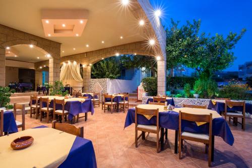 Saint Amon Hotel - image 4