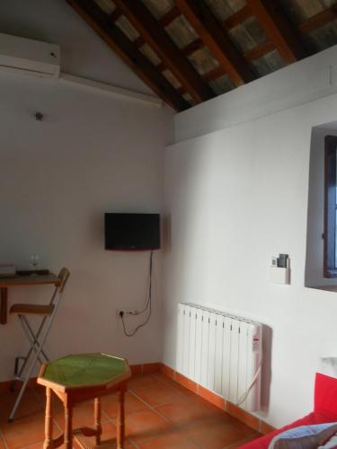 One-Bedroom Attic Apartment (2 Adults) image 10