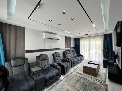 Twin house 4 master Bedrooms premium mountain view Ras Elhikma in Zawiyat Ailat Nuh