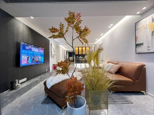 Eastern Hub - Jing'an Temple Branch Central air conditioning underfloor heating branded appliances with terrace near the subway on Nanjing West Road, Shanghái