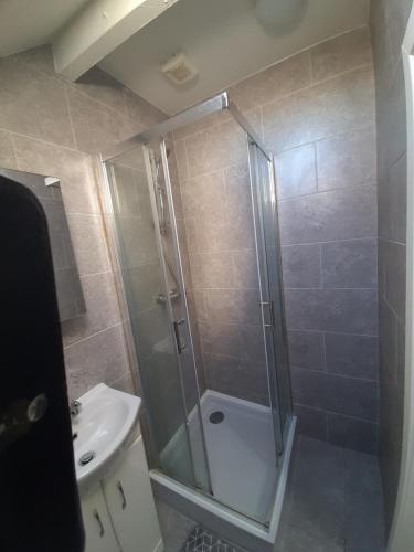Exclusive Self-contained flat in Middlesbrough 3