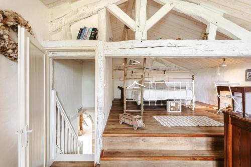 Pays de la Loire House 1005 in Saint-Laurent-de-la-Salle