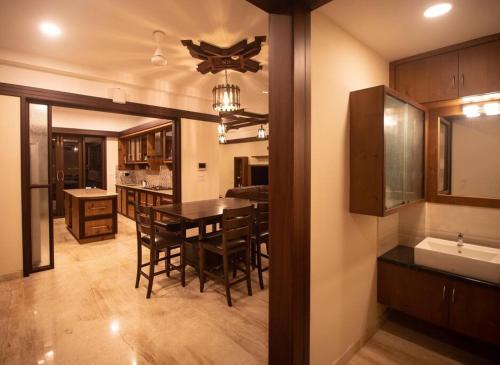 Luxury Hill Top Apartment by EWA Properties in Urwa