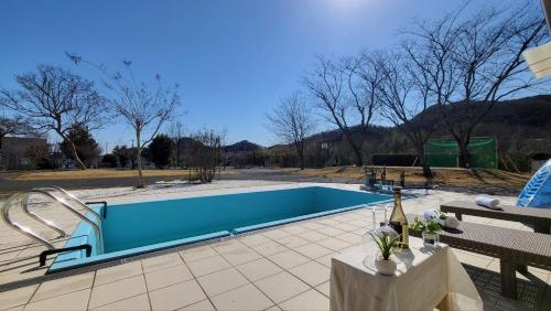 プール バーベキュー場付き 貸し切り別荘