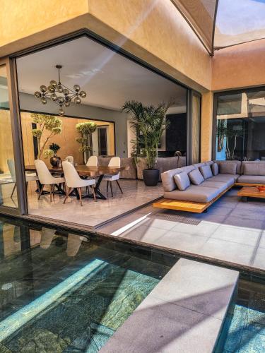Deluxe King Suite room in Villa Oxygène Marrakech