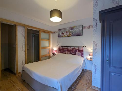 1 double bed