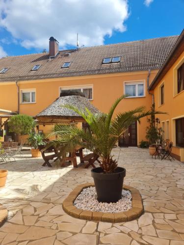 Pension Cubana in Rothenburg, Deutschland