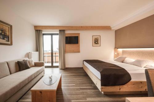 Hotel Karin - image 8