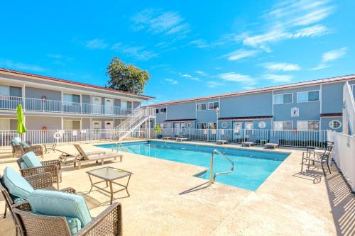 Oak Shores 71 in Biloxi, USA