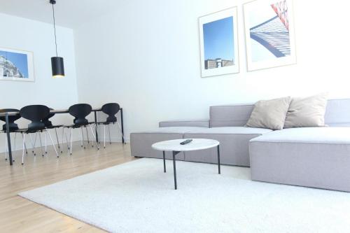 Wonderful 2-BR apartment in Frederiksberg C - 206, Kopenhaga