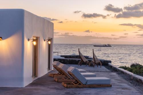 Two-Bedroom Villa with Outdoor Hot Tub image 8