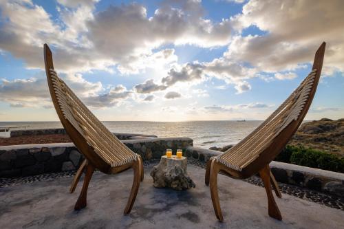 Two-Bedroom Villa with Outdoor Hot Tub image 4