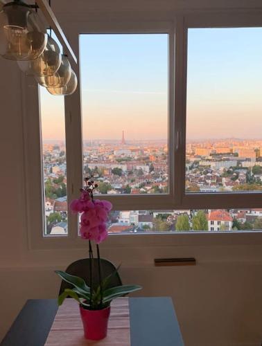 Appartement Luxueux avec vue dégagée panoramique sur PARIS et alentours