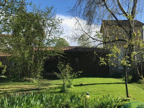 Le petit Horizon, neuf, calme et vert à 10 mn à pied du centre - Location saisonnière - Niort