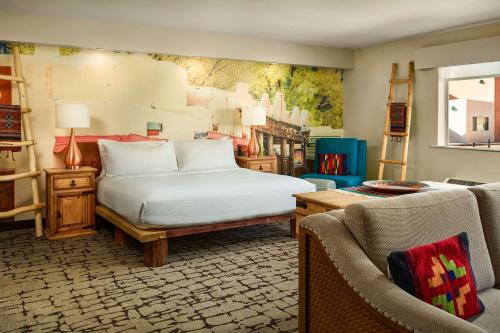 Hilton Tapestry Collection, Hotel Don Fernando De Taos