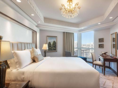 557347580 Raffles Makkah Palace