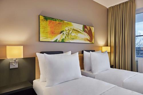 Lindner Nürburgring Motorsport Hotel - image 11