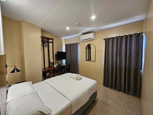 Cebu Pensione Plaza – Cebu City, IL