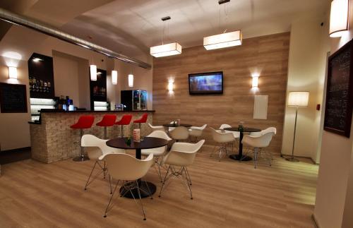 Adeba Hotel - image 9