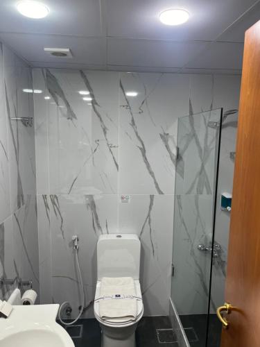 El Sheikh Suites Hotel - image 2